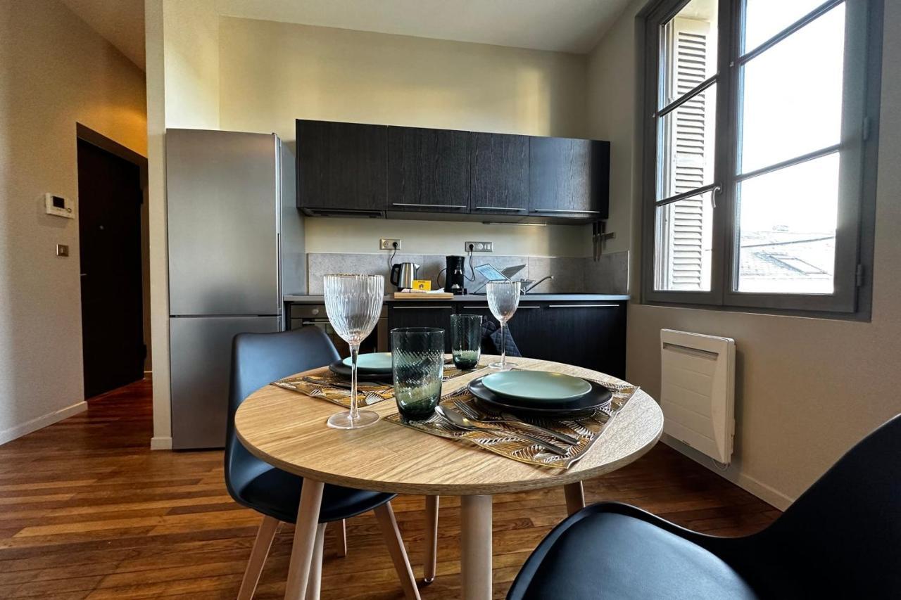 Le Magistral Beautiful One-Bedroom Apartment In The Historic Heart Of Tours Extérieur photo
