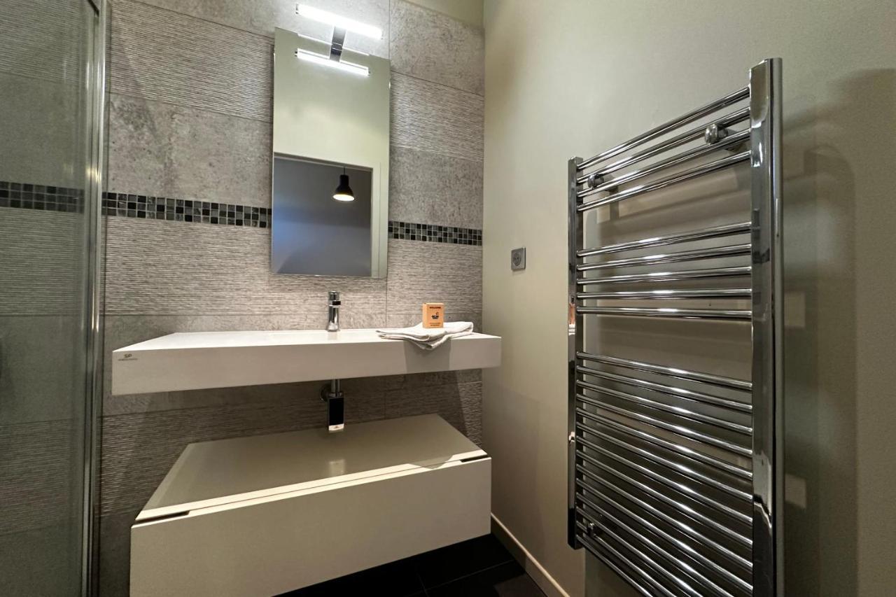 Le Magistral Beautiful One-Bedroom Apartment In The Historic Heart Of Tours Extérieur photo
